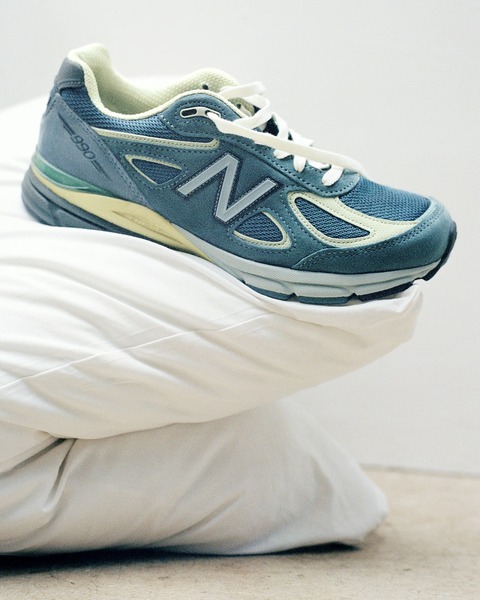 New Balance Uomo 373v2 in Blu Marrone Bianca